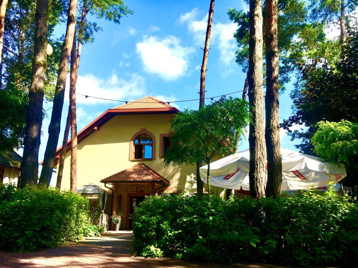 Sosnowy Dworek Homestay